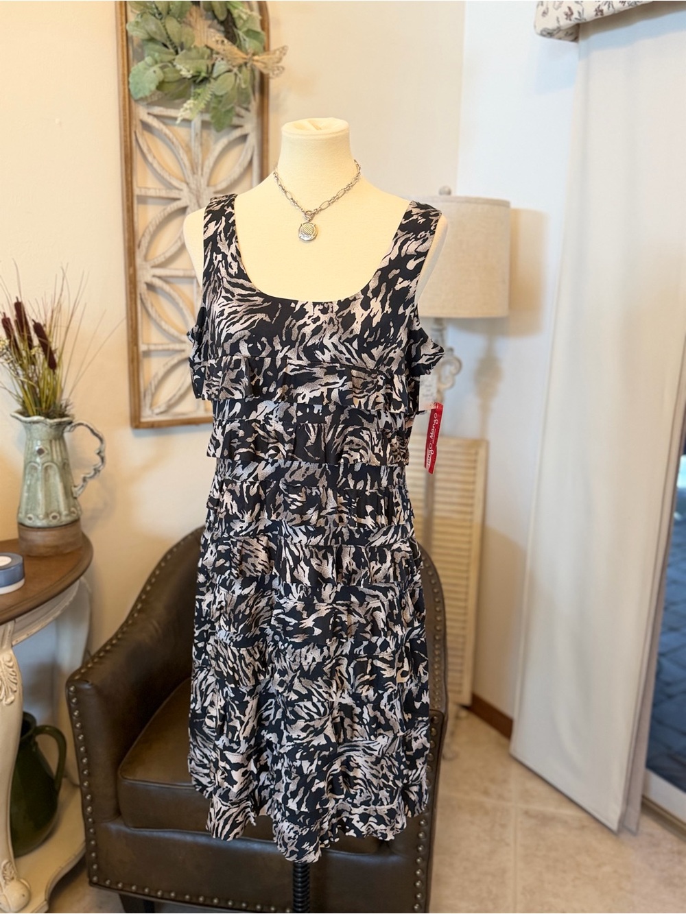 Tango mango ruffles leopard print dress xl nwt